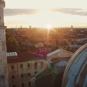 Viviamo nel paese più bello del mondo: il video che conquista e commuove