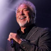 Tom Jones, Mousse T. - Sexbomb