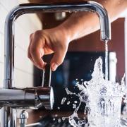 Una bella notizia: l'acqua del rubinetto non è pericolosa