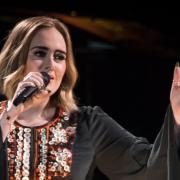 21 maggio 2011: Adele al primo posto in classifica con Rolling In The Deep