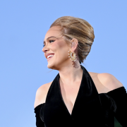 Adele torna a cantare dal vivo