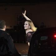 Adele rivela 3 nuove canzoni: i video!
