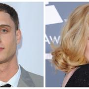 Adele in bikini incanta il figlio di Tom Hanks. Che le chiede di uscire