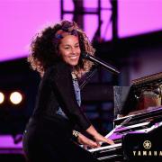 Alicia Keys, Mariah Carey, Elton John: il grande live a sostegno dei medici e dei sanitari che lottano contro l'emergenza