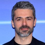 Luca Argentero pubblica una bellissima foto con l'amore della sua vita