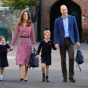 Baby George e  Charlotte a casa: scuola chiusa a causa del Coronavirus