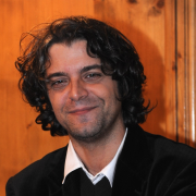 Samuele Bersani dedica un commovente omaggio a Lucio Dalla