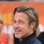 Brad Pitt al museo: è lui l'opera d'arte?