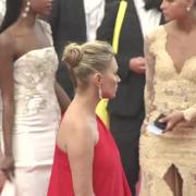 Kate Moss: red carpet... in rosso!