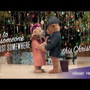 A casa per le feste! Guarda il commovente spot dell'aeroporto di Heathrow