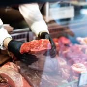 Consumo di carne e fase 2: se dovessimo smettere di mangiarla?