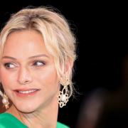 La Principessa Charlene mostra tutta la sua gratitudine alla Principessa Carolina