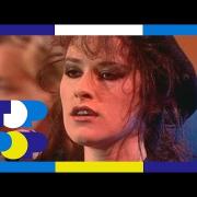 Kissing the pink - One step