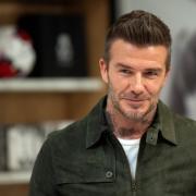 David Beckham irresistibile col nuovo maglione natalizio