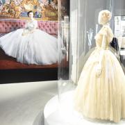 Gratis on line il viaggio tra gli abiti da sogno di Dior
