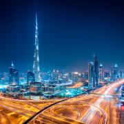 A Dubai i grattacieli del futuro saranno sospesi nell'aria