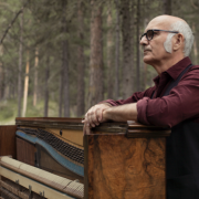Ludovico Einaudi: la sua musica accompagna la corsa agli Oscar di due dei film favoriti