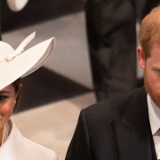 Meghan e Harry furiosi contro la Famiglia Reale. E contro William e Kate