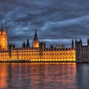 Brexit, accordo a sorpresa tra Londra e Bruxelles. Ma adesso decide il parlamento britannico.