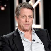 Hugh Grant raggiunge Timothée Chalamet sul set di Wonka