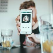Tu canticchi la canzone,  Google ti dice subito il titolo
 