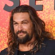Incendi alle Hawaii: i messaggi di Jason Momoa
