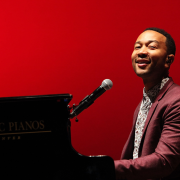 John Legend pubblica il nuovo singolo Dope: il video