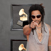 Lenny Kravitz pubblica la foto più bella dedicata alla gioia