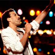 Il potere della musica: Lionel Richie pensa a una  nuova versione di We Are The World