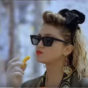 3 agosto: Madonna al primo posto in classifica con Into The Groove