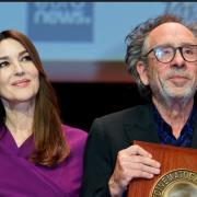 Monica Bellucci nel nuovo film del fidanzato Tim Burton