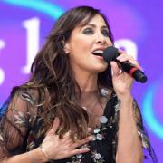 Natalie Imbruglia canta Torn a Portofino: il video