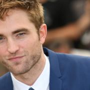 George Clooney, bye bye: adesso per la scienza è Robert Pattinson l'uomo più bello del mondo!