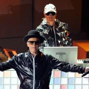 I Pet Shop Boys pubblicano la loro collezione di singoli