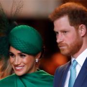  Harry vuole tornare a Londra per sostenere la Royal Family. E Meghan non vuole