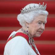 La Regina Elisabetta non avrà la precedenza per il vaccino anti Covid-19