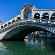 A Venezia emozioni e musica per il restauro del Ponte di Rialto