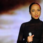 4 novembre 1985: Sade pubblica l'album Promise