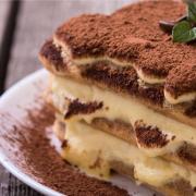 Giornata Mondiale del Tiramisù: festeggiamola preparandolo a casa!