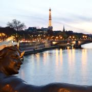 50 milioni di euro per oltre diecimila tonnellate di ferro: e la Tour Eiffel si fa d'oro