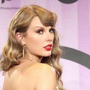 Taylor Swift buon compleanno