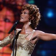 Whitney Houston: ecco chi potrebbe avere il suo ruolo nel remake di The Bodyguard