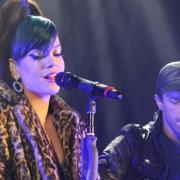 Lily Allen si autocensura per le figlie