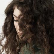 Lorde pensa al nuovo album