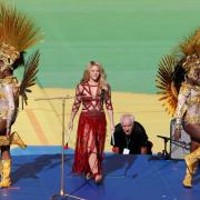Shakira alla cerimonia di chiusura dei Mondiali
