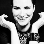 Laura Pausini: accoglienza tiepida per “Sino a Ti”