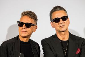 I Depeche Mode pubblicano la nuova canzone In The End. Il video