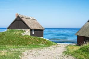 Una vacanza gratuita in Svezia. A patto di restare in silenzio