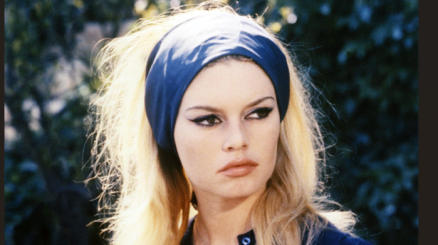Brigitte Bardot ricoverata da 3 settimane in ospedale
