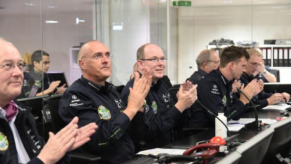 Inizia il tour del Solar Impulse 2